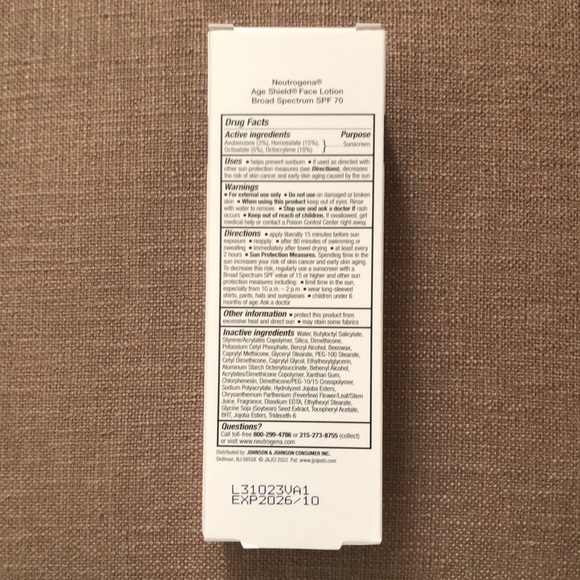 Neutrogena AGE SHIELD FACE       Oil - Free SUNSCREEN SPF 70.        3.0 FL OZ - Picture 2 of 5